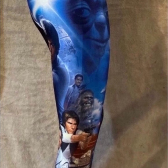 Blackmilk Star Wars Montage graphic Leggings - Picture 3 of 11